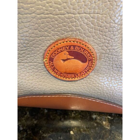 Vintage Dooney & Bourke Taupe/British Tan Leather Satchel Bag - Picture 2 of 10